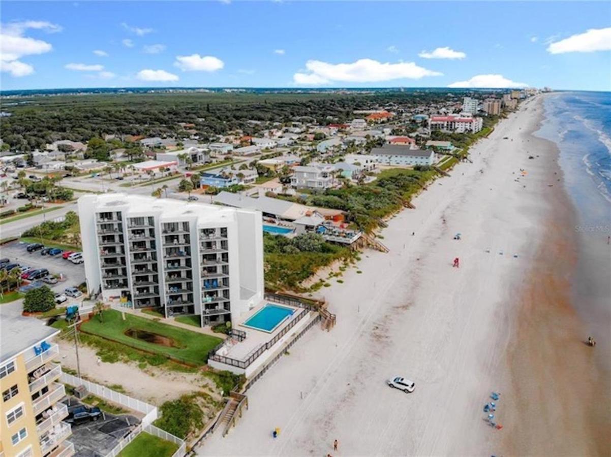 1 Bedroom -1 Bath With Ocean Views At Ocean Trillium 302 New Smyrna Beach Exterior photo